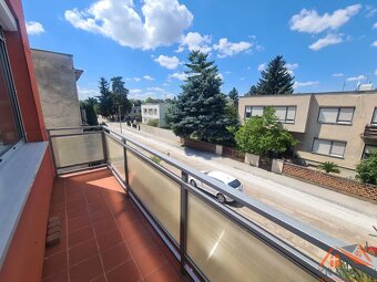 Na predaj dvojgeneračný rodinný dom Nové Zámky - 17