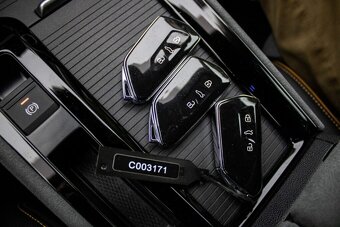 Škoda Superb Combi 110 kW, Selection 2.0 TDI - 1.majiteľ - 17