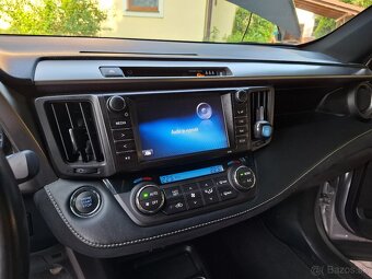 Toyota RAV4,  2.0 benzin, 4x4 AWD. 7st automat - 17
