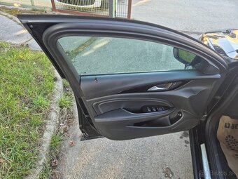 Predám  Opel Insignia ST 2.0 CDTI S&S Dynamic AT8 - 17