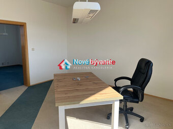 Administratívna budova Hozelec - 17