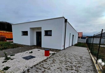 DOLINKY - Moravany nad Váhom 5 izbový bungalov - 17