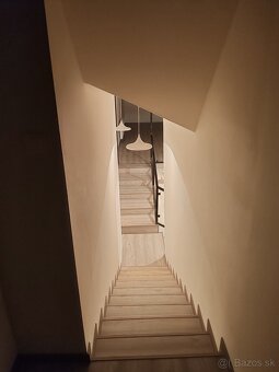 Predaj výnimočného domu v centre mesta-ešte je voľný - 17