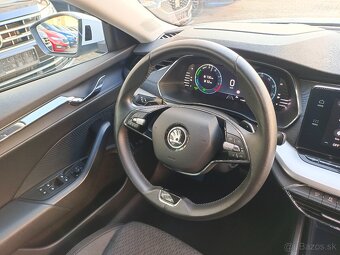 Škoda Octavia 4 iV Combi 1.4TSI 150kW DSG - záruka Autodraft - 17
