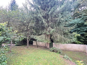 RD (4+1) s garážou a 1259 m2 pozemkom v Hubine - 17