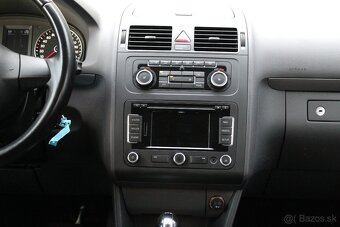 Volkswagen Touran 1.6 TDI Comfortline DSG - 17