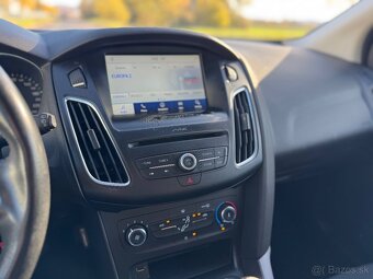 Ford Focus 1.5TDCi Business 2017 Nová STK - 17