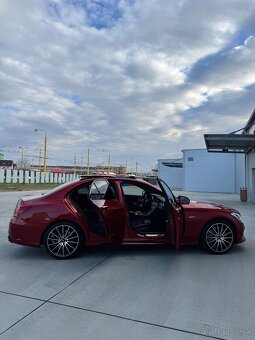 Mercedes-Benz C43 AMG / 270kW Biturbo 4Matic - 17