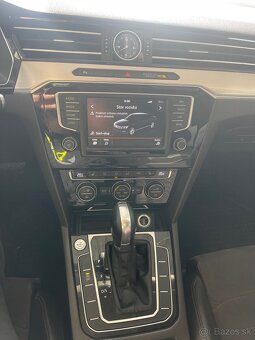 VW Passat 2.0Tdi sedan Top Stav - 17