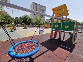 Na prenájom zrekonštruovaný 1,5 izbový byt, 40m2, ul. Šoltés - 17