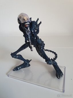 Alien votrelec zbierka - 17