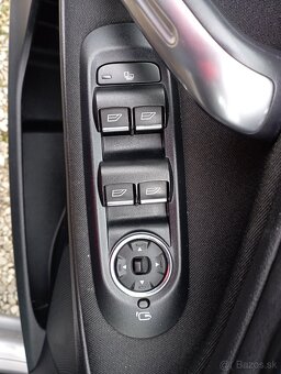 Ford Galaxy  2.0 TDCi - 17