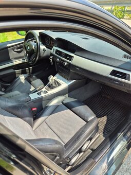 BMW E91 318 BENZÍN 105KW M6 2009 FACELIFT - 17