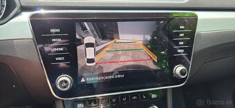 Škoda Superb 2.0 TDI SCR Live Plus DSG - 17