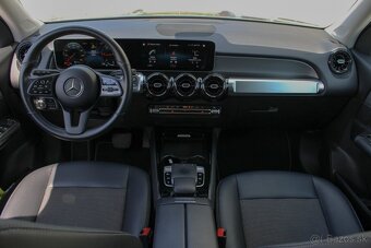 Mercedes-Benz GLB 180d A/T - 17