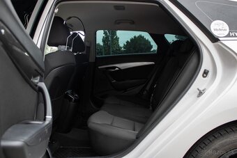 Hyundai i40 CW 1.7 CRDi 136k Style - 17