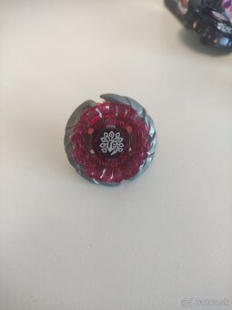 Beyblade - 17