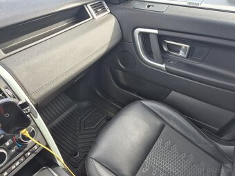 Land Rover Discovery Sport 2.0 TD4 - 17