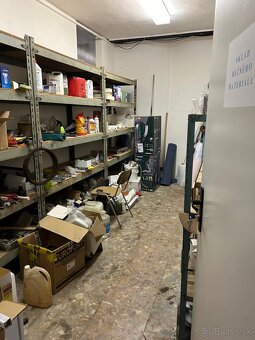 Budovy v priemyselnom areáli NA PREDAJ - 17