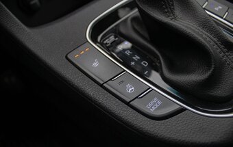 Hyundai i30 1.6 CRDi automat - 17