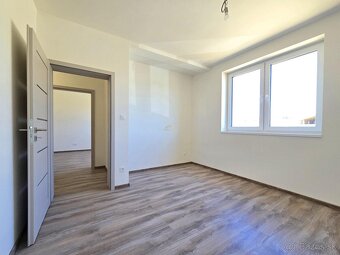 NOVÝ 4i Dom / Veľká terasa + Vysoké stropy, 502 m² / Cestice - 17