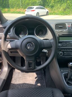 Volkswagen GOLF VI - 17