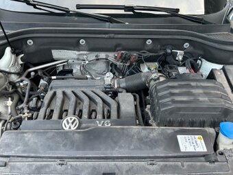 Volkswagen Atlas 3.6 206 kW 4x4. jako Touareg, Audi Q7 - 17