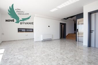 Luxusná novostavba vila s bazénom a výťahom len 100m od mora - 17