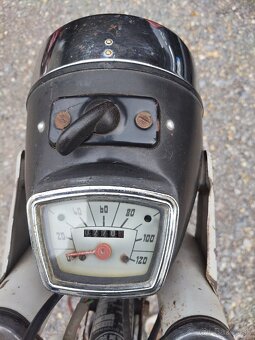 Jawa 50 typ 23A s TP a EČ - 17