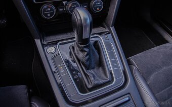 Volkswagen Passat Variant 2.0 TDI BMT Highline DSG - 17