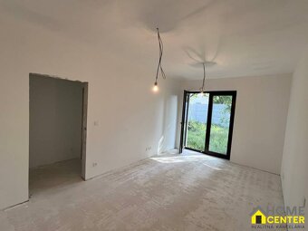 REZERVOVANÁ novostavba - 5 izbový bungalov/ RD/ v Komárne /  - 17