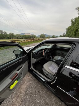 Chrysler 300C 3.0 CRD V6, 160kW, R20, NOVÁ STK - 17