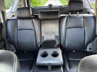 Toyota Landcruiser J150 - 17