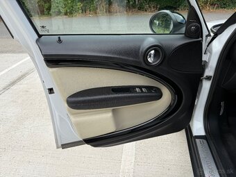 Predám MINI Cooper Countryman SD All4 2.0d Automat - 17