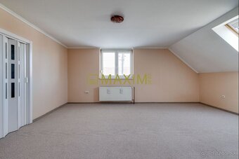 TOP - Nadčasový, luxusný rodinný dom s bonusom VINARNOU na p - 17