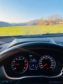 Mitsubishi Eclipse Cross 1.5T MIVEC CVT 4WD 1 MAJITEL - 17