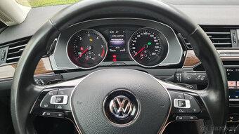 Volkswagen Passat 2.0 TDI BMT Highline DSG - 17