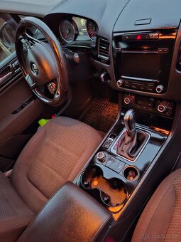 volkswagen touareg - top stav - 17