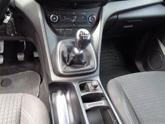 Ford C-Max 2.0 TDCi Duratorq Titanium - 17