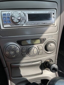 TOYOTA CELICA 1,8i 16V - 17