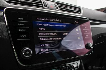 Škoda Superb Combi Sportline 2.0 140kW 4x4 DSG - 17