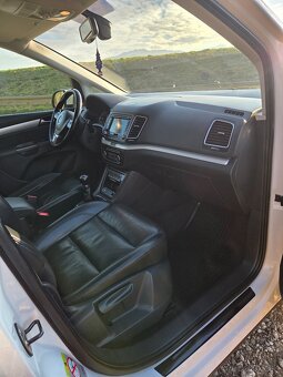 VOLKSWAGEN SHARAN 2.0TDI CR 103KW M6 2012 7 MIESTNE - 17