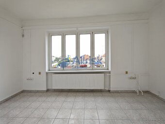 Prenájom komerčných priestorov na Zelenečskej 1, Trnava – op - 17