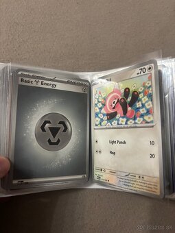 Pokémon karty + album - 17
