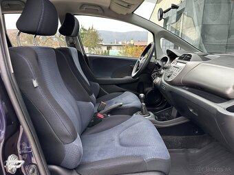 Honda Jazz 1.2i r.v 2009 Trend - 17