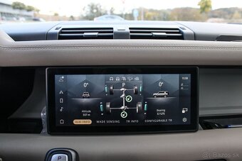 Land Rover Defender 3.0 I6 MHEV A/T AWD EXPEDITION PACK DPH - 17