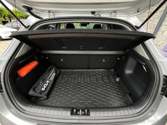 Kia Stonic AUTOMAT 2024 1.0 TB - 17