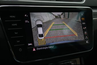 Škoda Superb 2.0 TDI DSG Style - 17