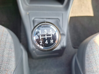 Peugeot 405 Break 1.6 GLI - AJ NA SPLÁTKY - 17