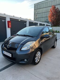 Predam Toyotu Yaris 1.33VVTi + LPG, 6st.manual - 17